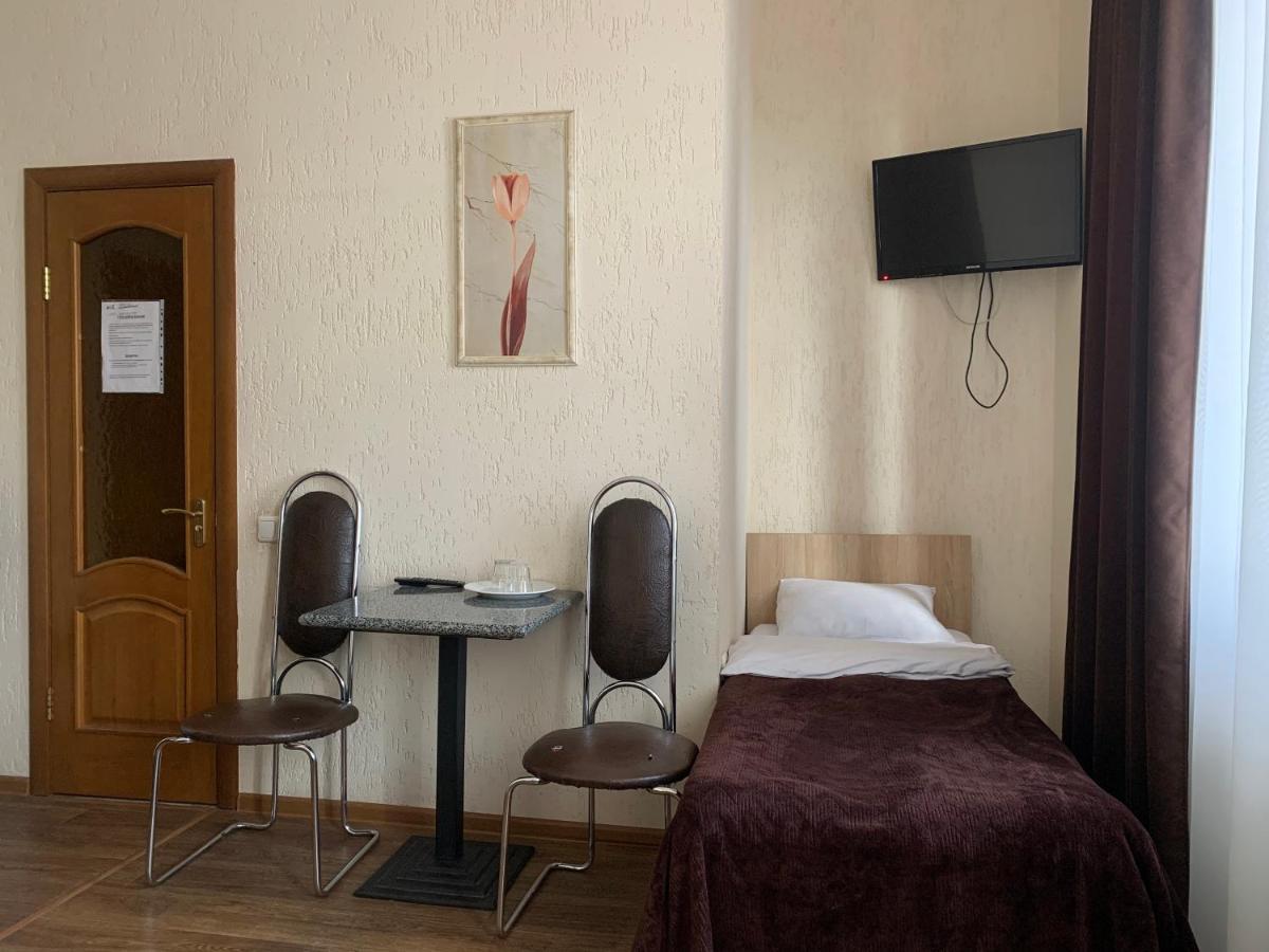 Hotel Femina Zhytomyr Dış mekan fotoğraf