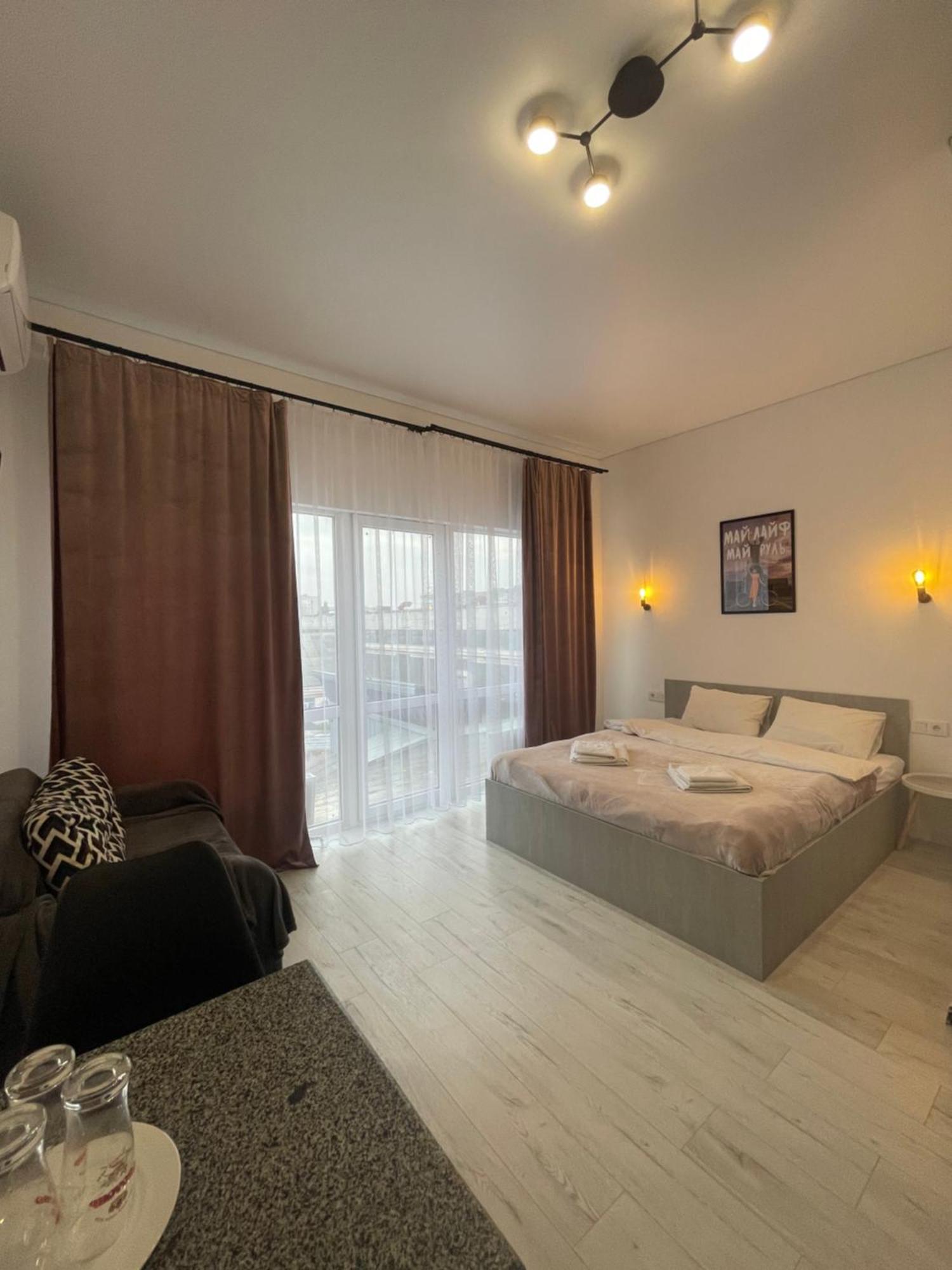 Hotel Femina Zhytomyr Dış mekan fotoğraf